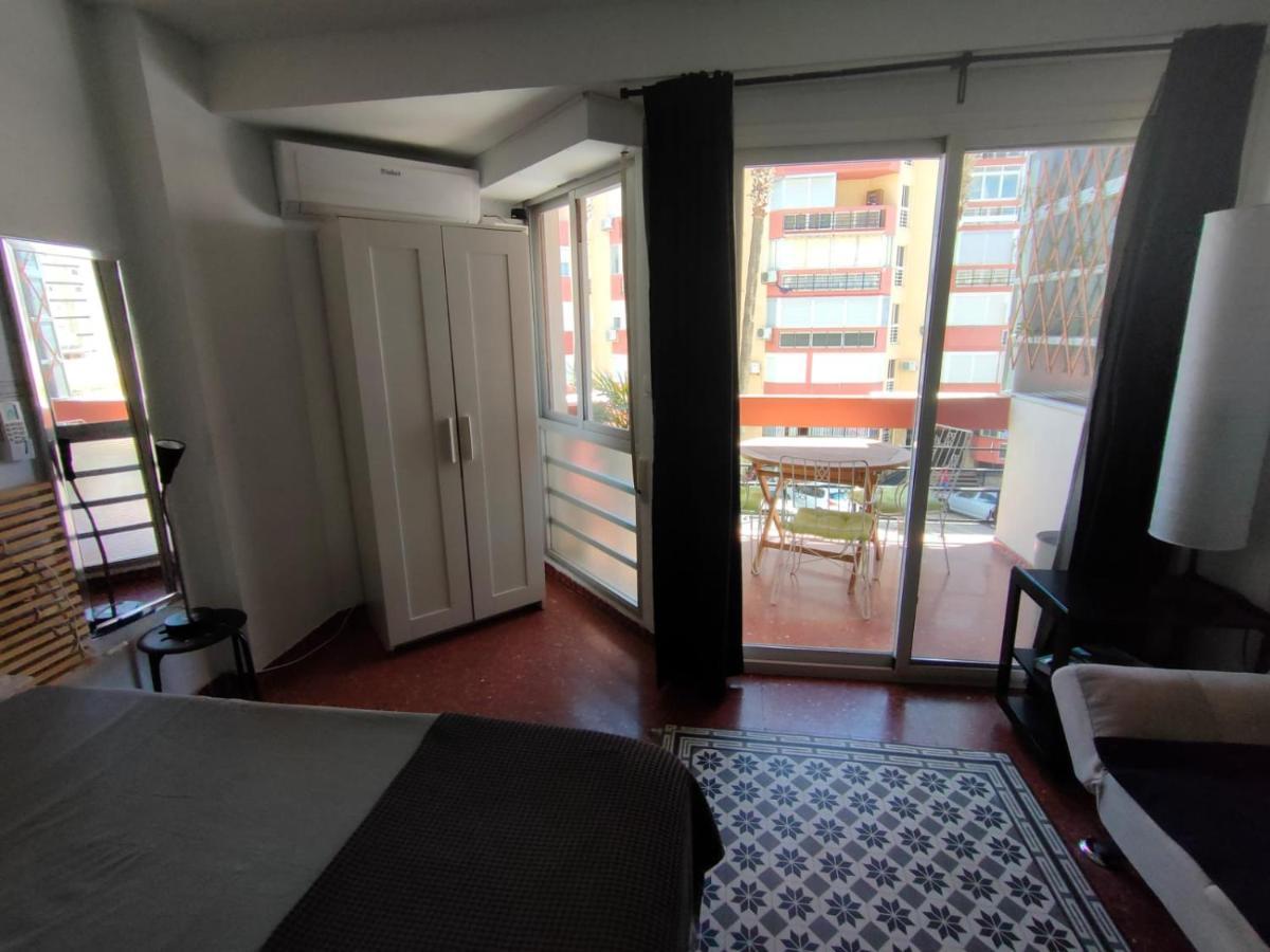 Flat2 Studio 150M From The Beach With Pool Torre Del Mar Εξωτερικό φωτογραφία